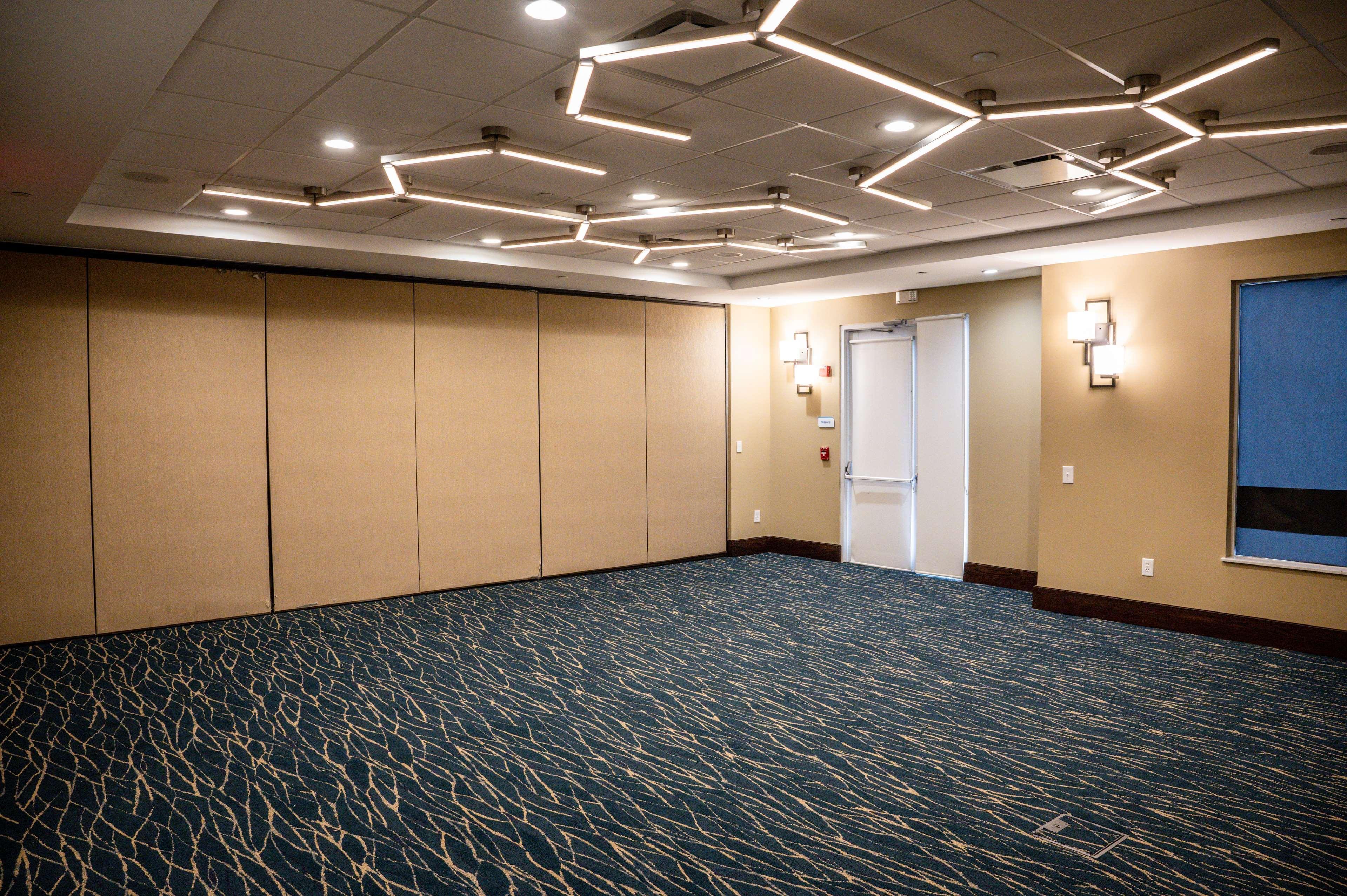 Hilton Garden Inn Fayetteville/Fort Bragg Exterior foto